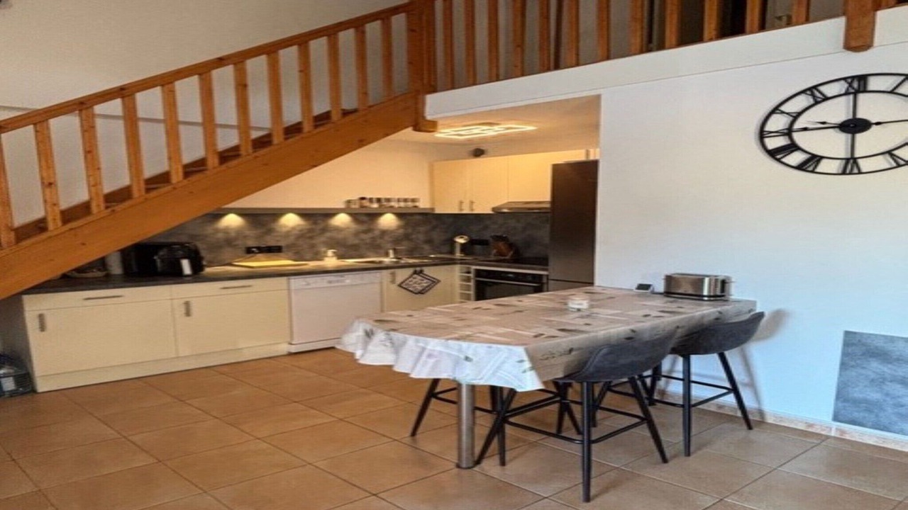 Photo of Livingroom in Homps
