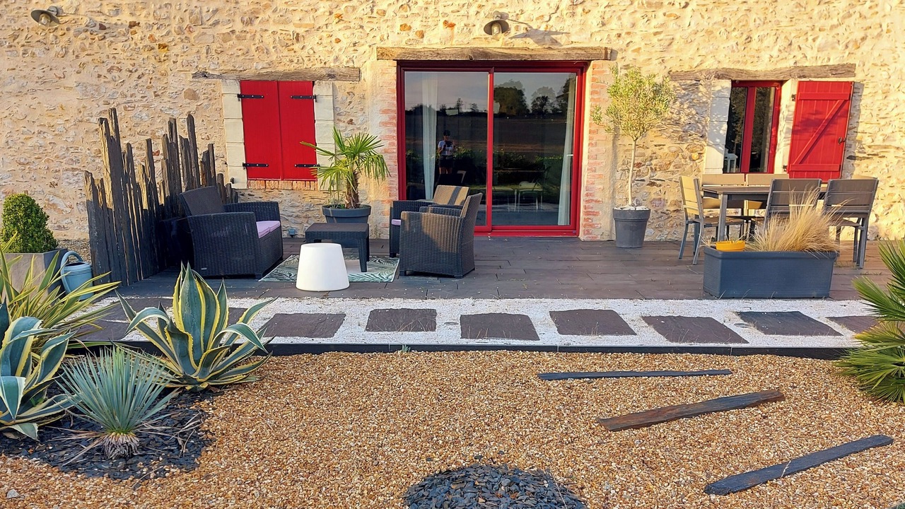 Photo of Patio Balcony in La Ferriere-de-Flee