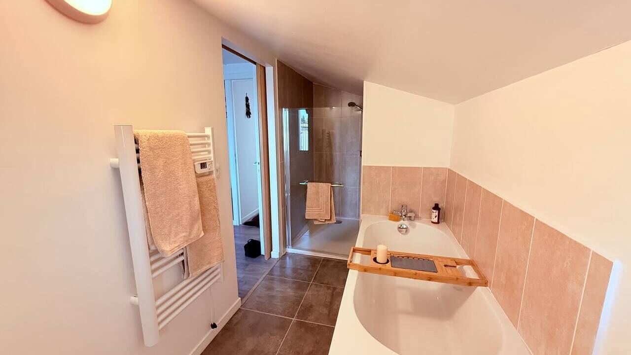 Photo of Bathroom in Barjac