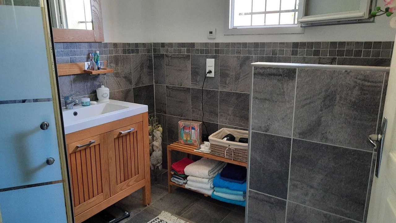 Photo of Bathroom in Montgivray
