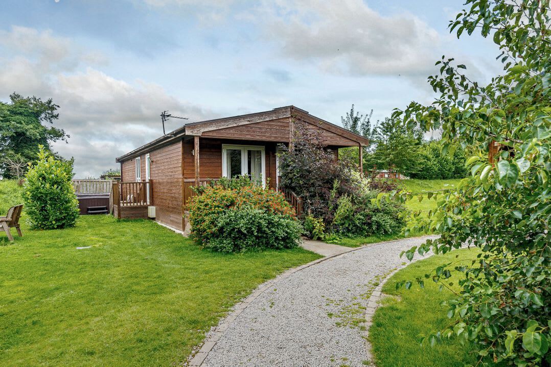 Photo of Others in Carlton Miniott