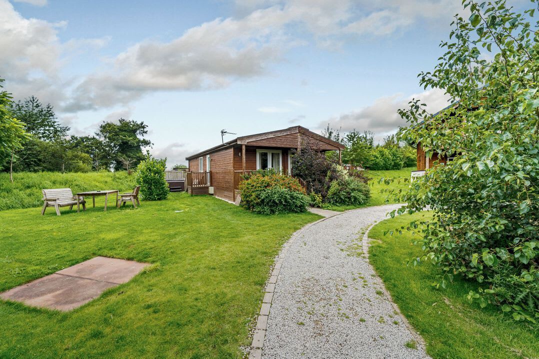 Photo of Others in Carlton Miniott