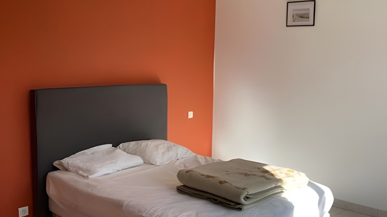 Photo of Bedroom in Rue