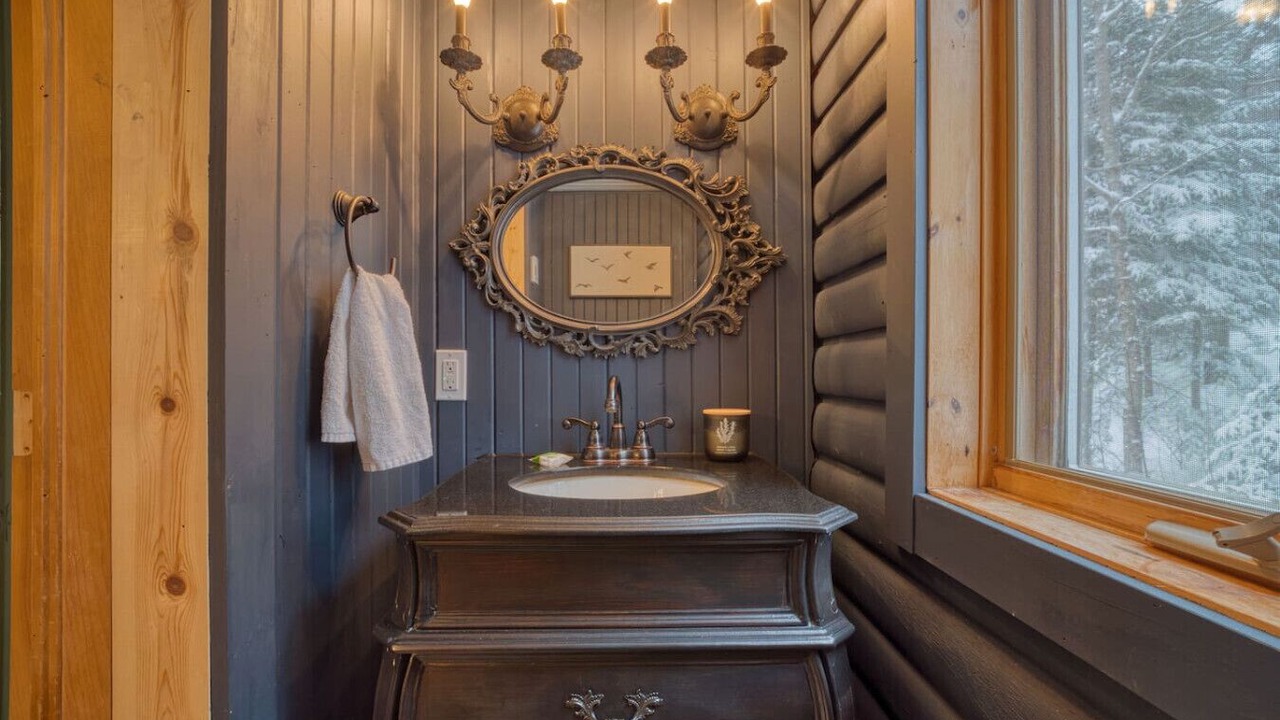 Photo of Bathroom in Saint-Paul-de-Montminy
