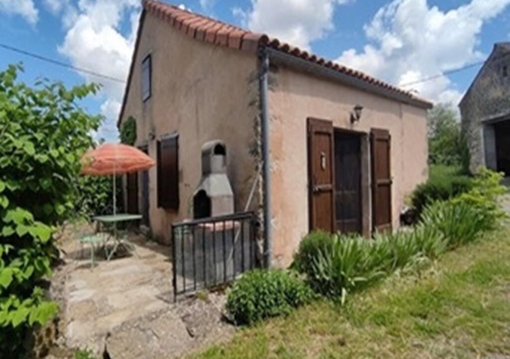 Photo of Patio Balcony in La Couvertoirade