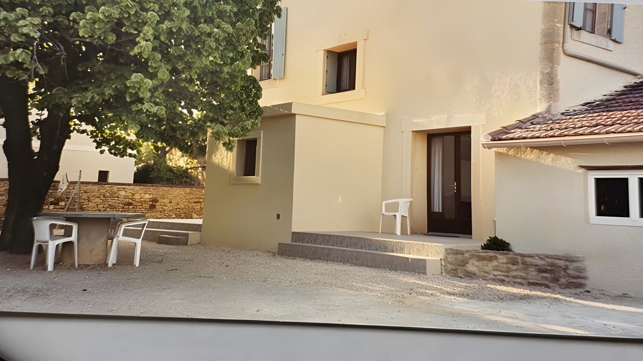 Photo of Patio Balcony in Saint-Laurent-La-Vernede