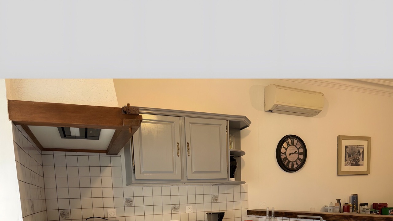 Photo of Kitchen in Saint-Laurent-La-Vernede