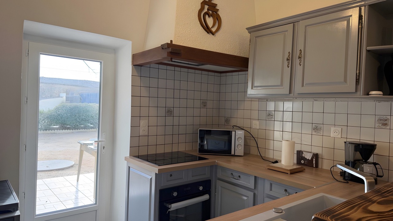 Photo of Kitchen in Saint-Laurent-La-Vernede