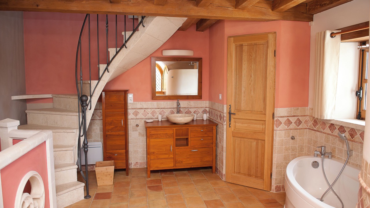 Photo of Bathroom in Castelnau-sur-l'Auvignon