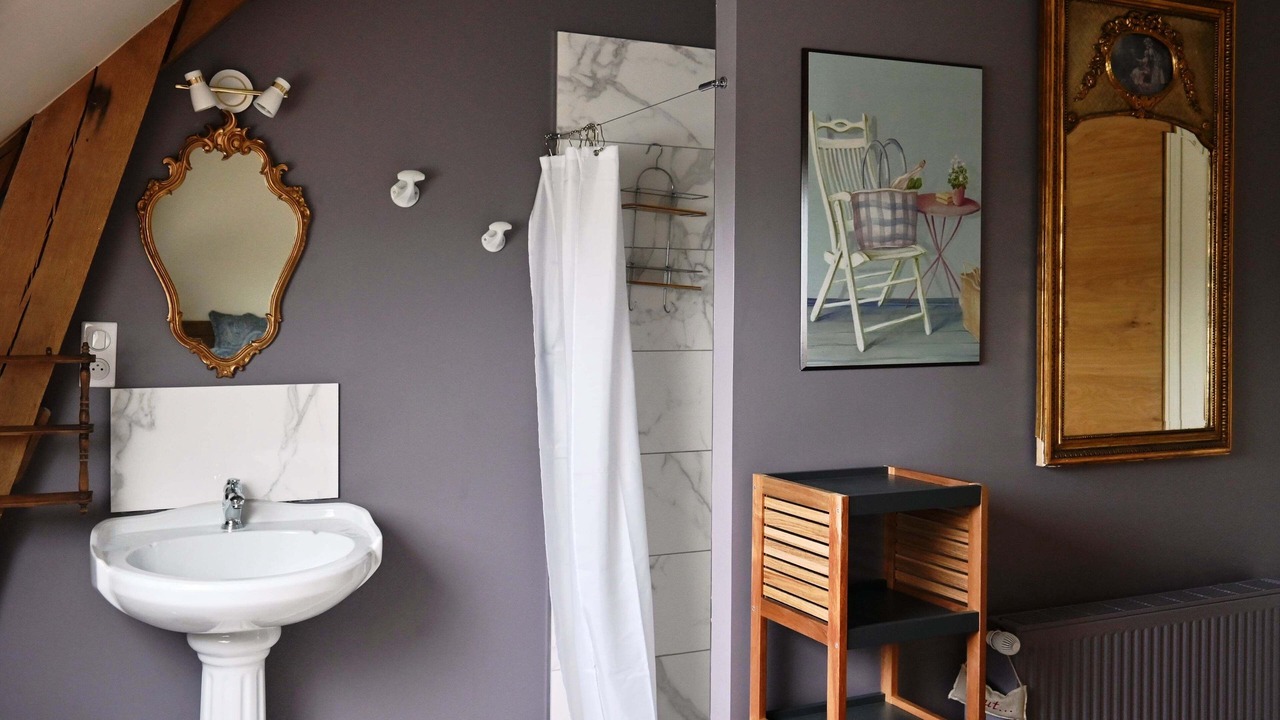 Photo of Bathroom in Epreville