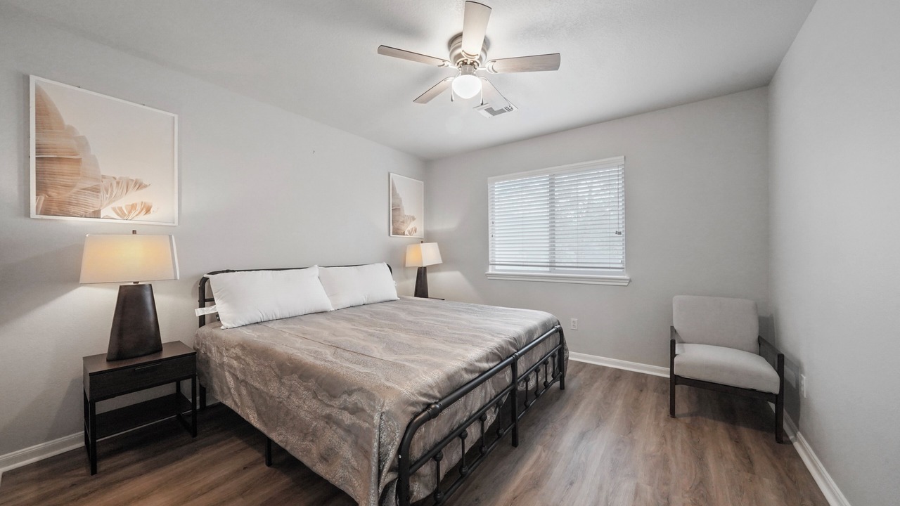 Photo of Bedroom in Conroe