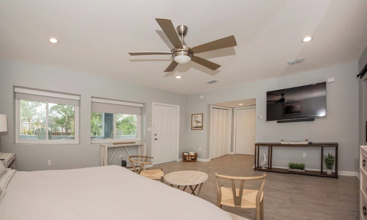 Photo of Bedroom in Panacea