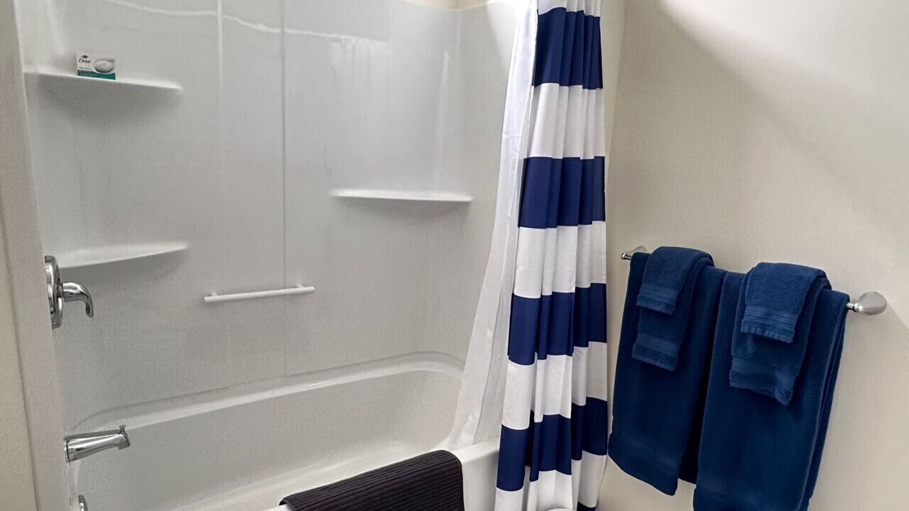 Photo of Bathroom in Colindale