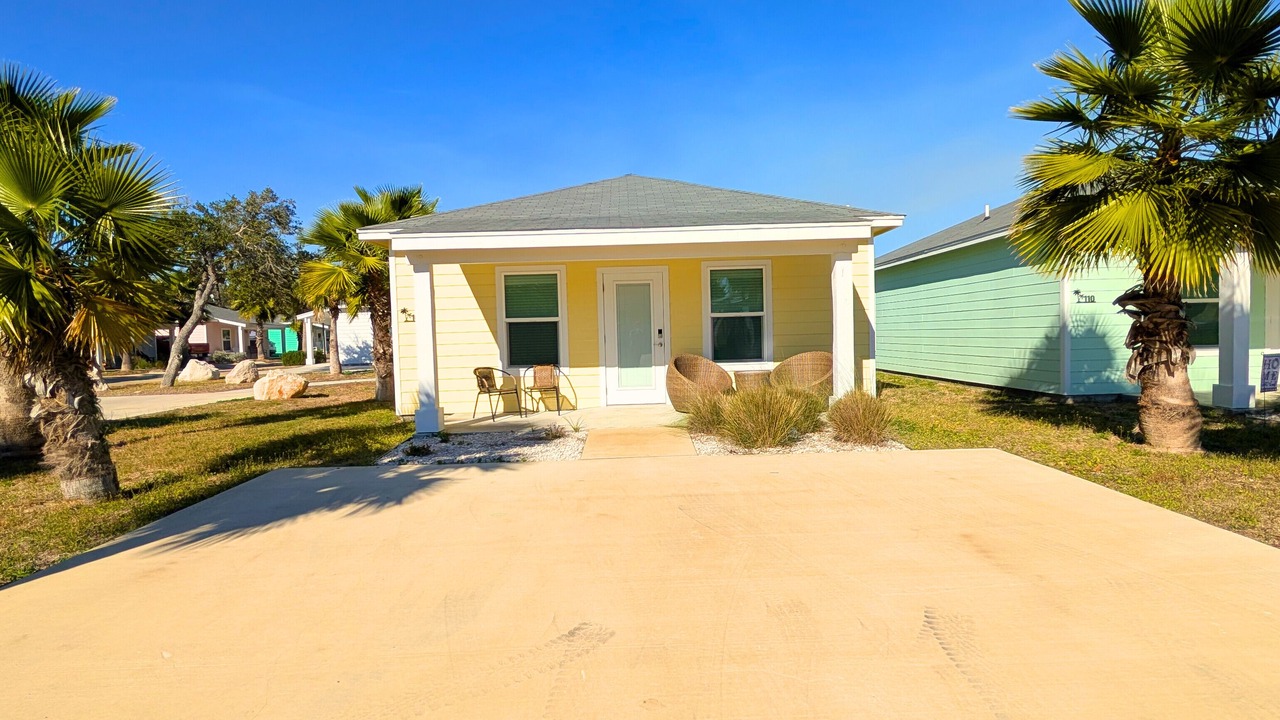 Photo of Others in Fulton