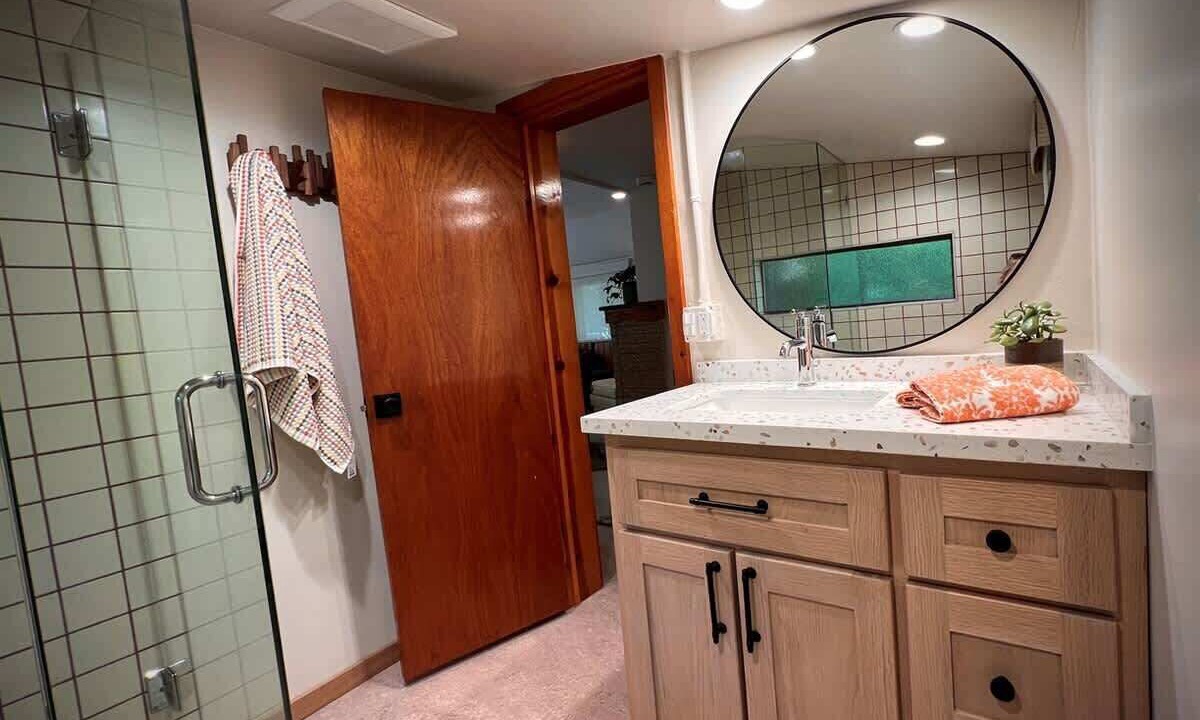 Photo of Bathroom in Snowbird