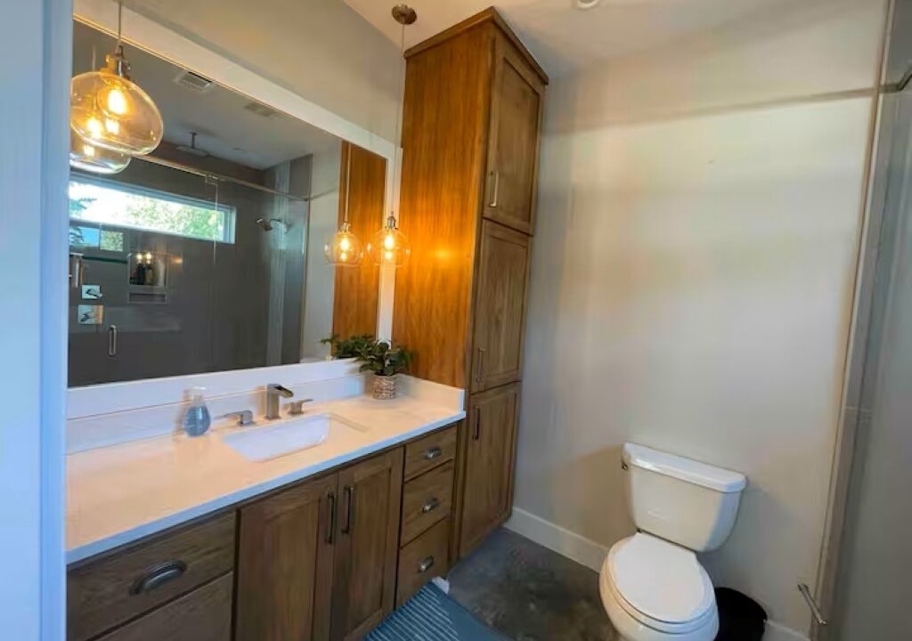 Photo of Bathroom in Mount Pleasant