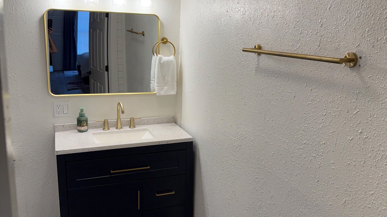 Photo of Bathroom in Van Alstyne