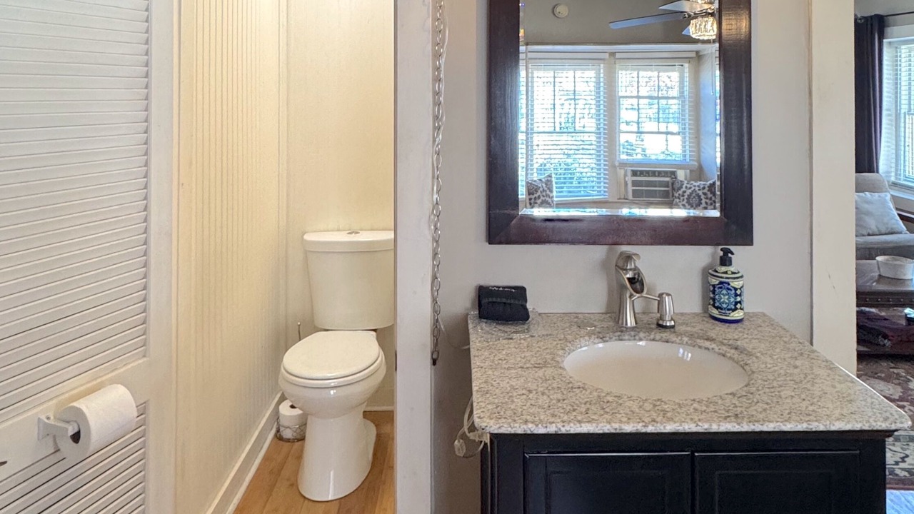 Photo of Bathroom in Eureka Springs Historic District