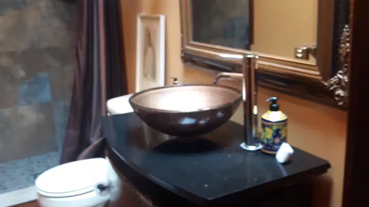Photo of Bathroom in Eureka Springs Historic District