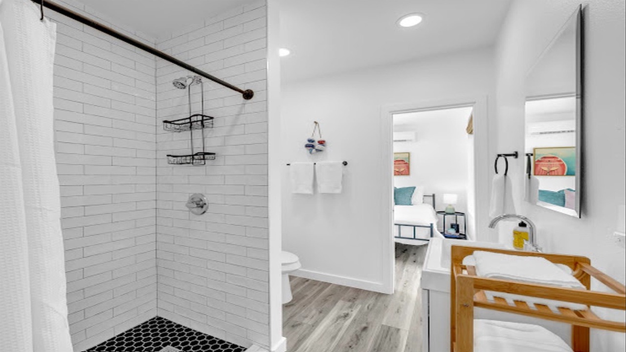 Photo of Bathroom in Buchanan Dam
