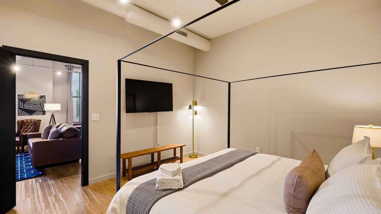 Photo of Bedroom in Downtown St. Louis