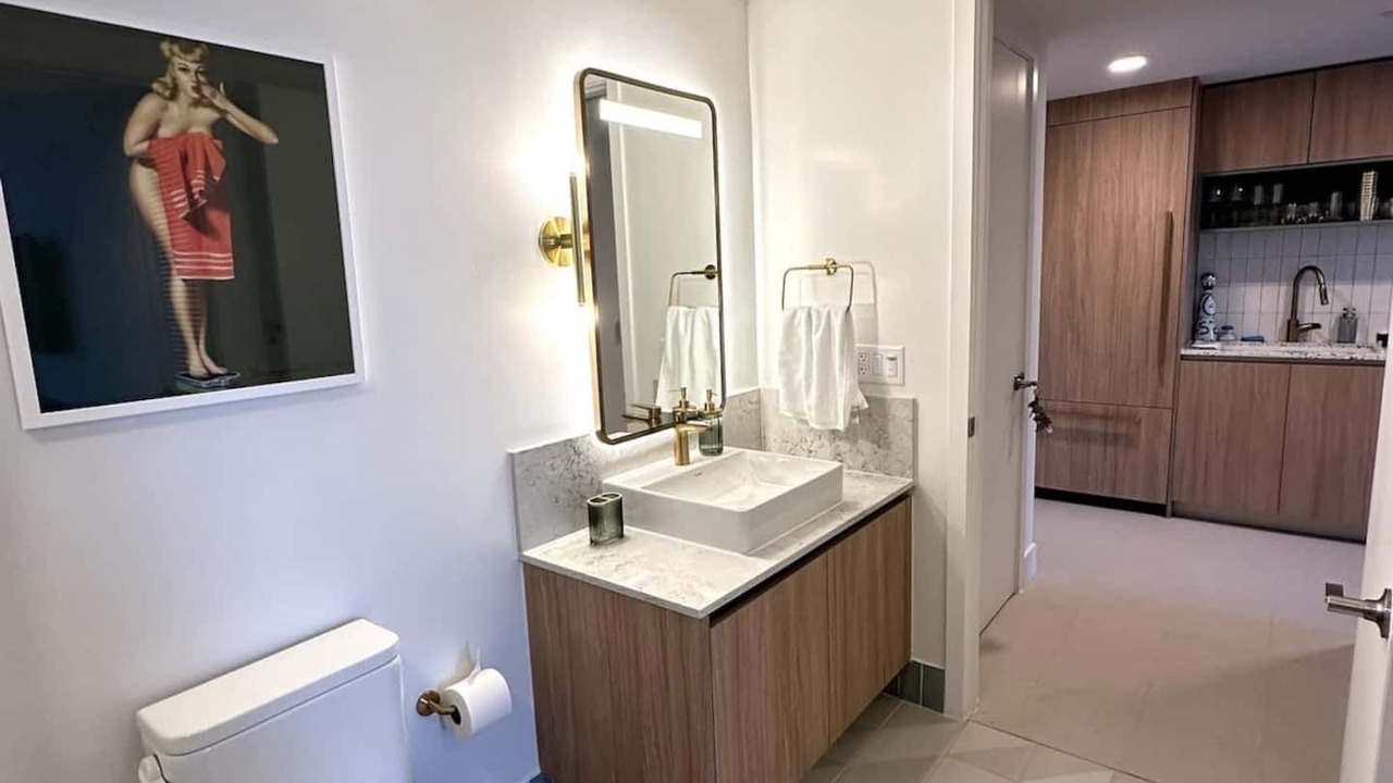 Photo of Bathroom in Downtown Miami
