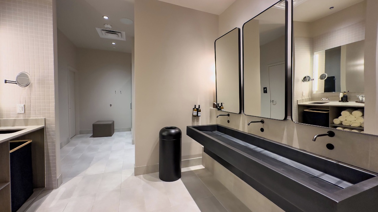 Photo of Bathroom in Downtown Miami