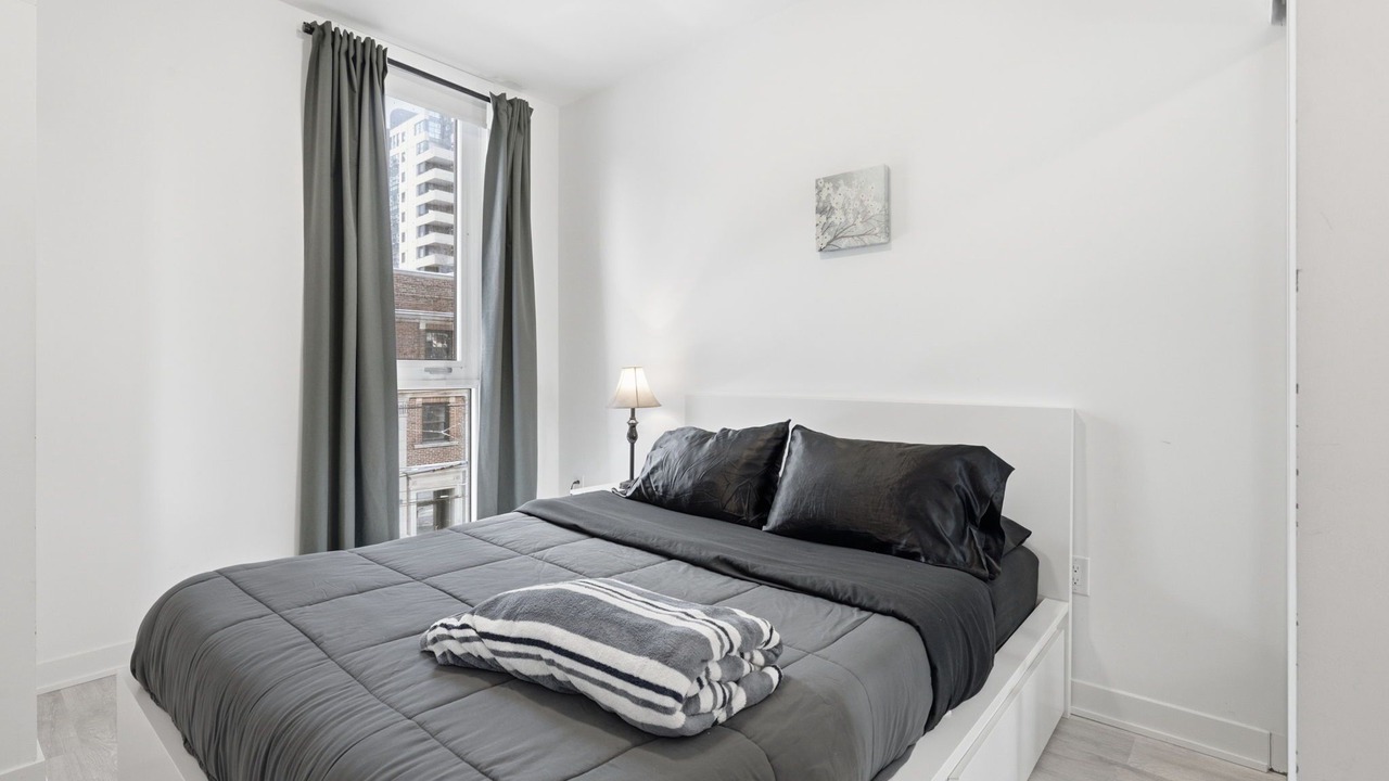 Photo of Bedroom in Downtown Toronto
