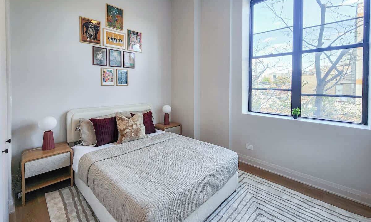 Photo of Bedroom in Wicker Park