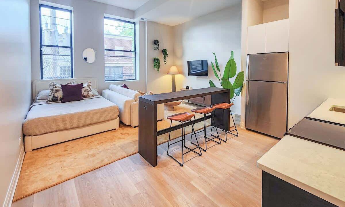 Photo of Others in Wicker Park