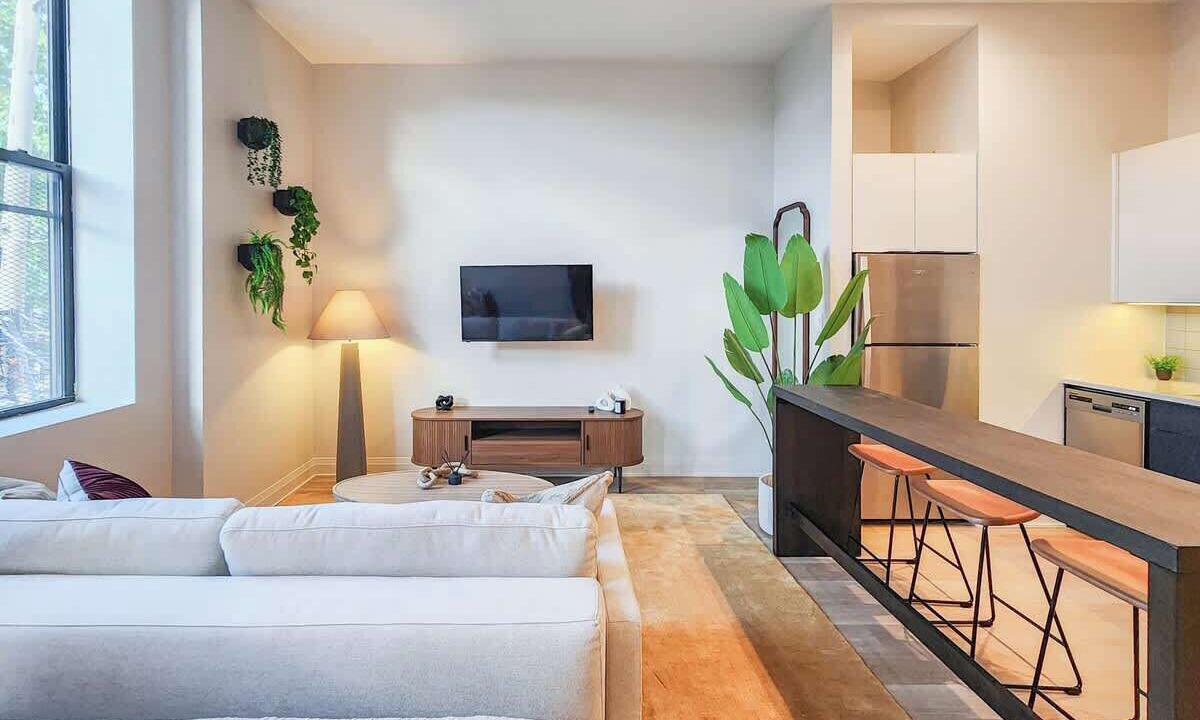 Photo of Livingroom in Wicker Park