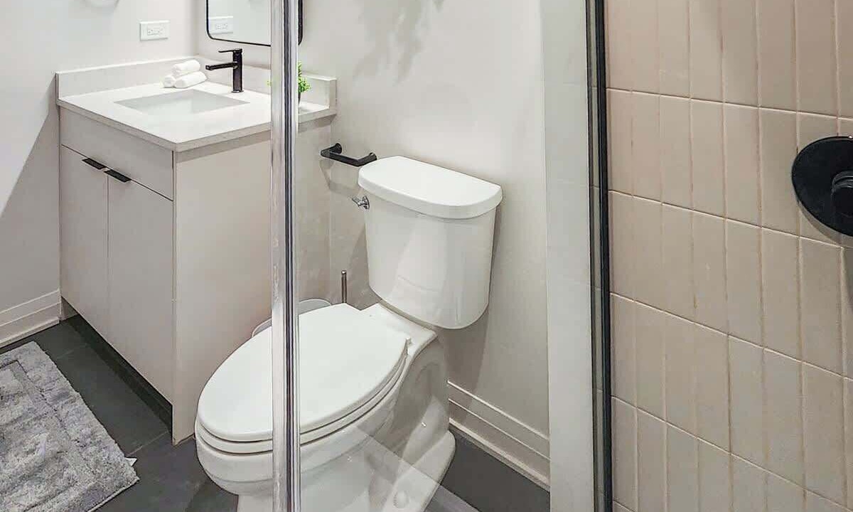 Photo of Bathroom in Wicker Park