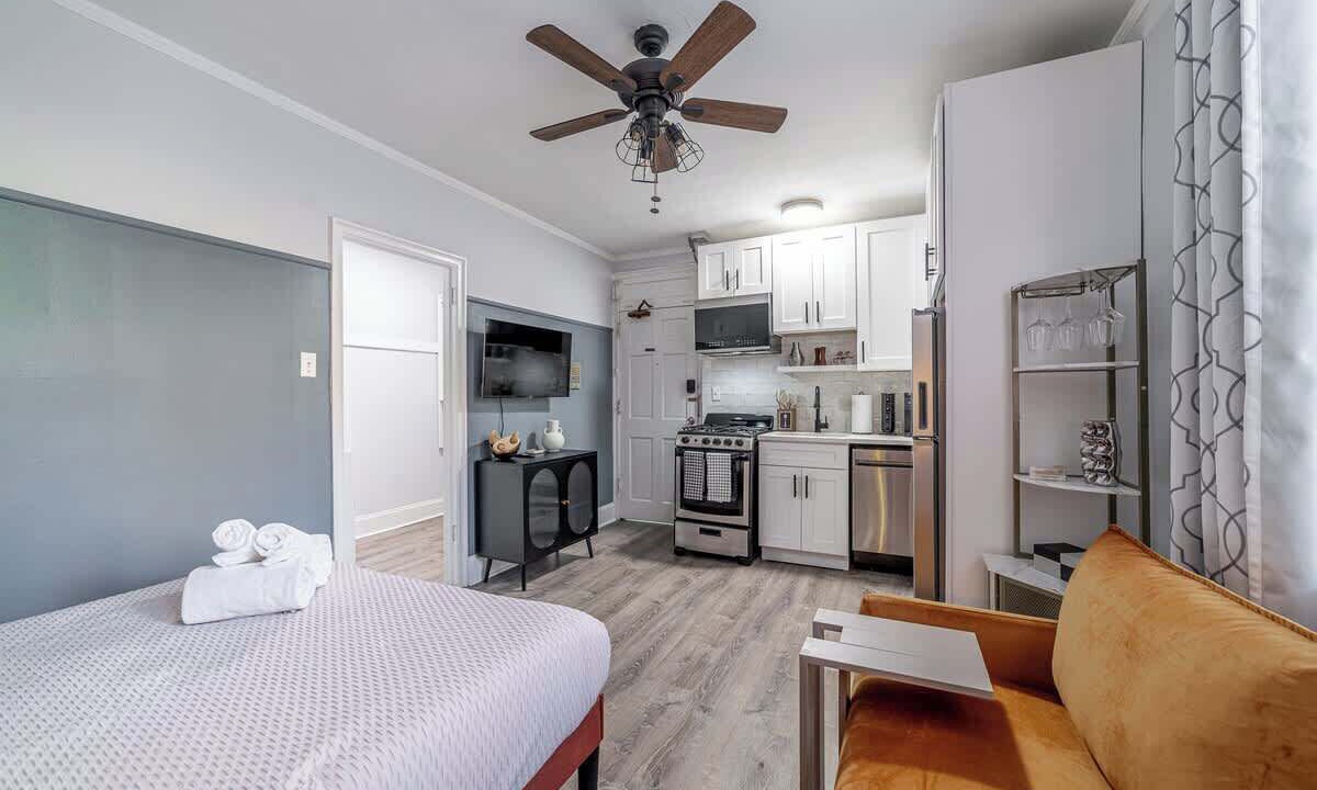 Photo of Bedroom in Mid-North District