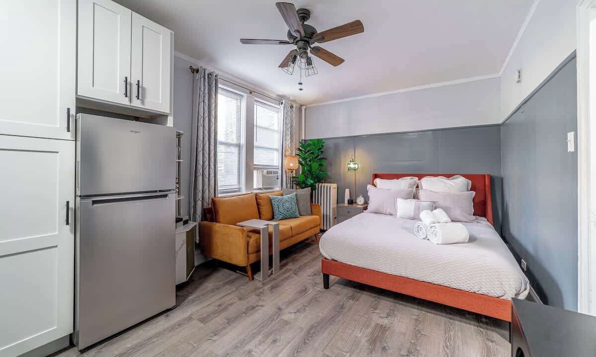 Photo of Bedroom in Mid-North District