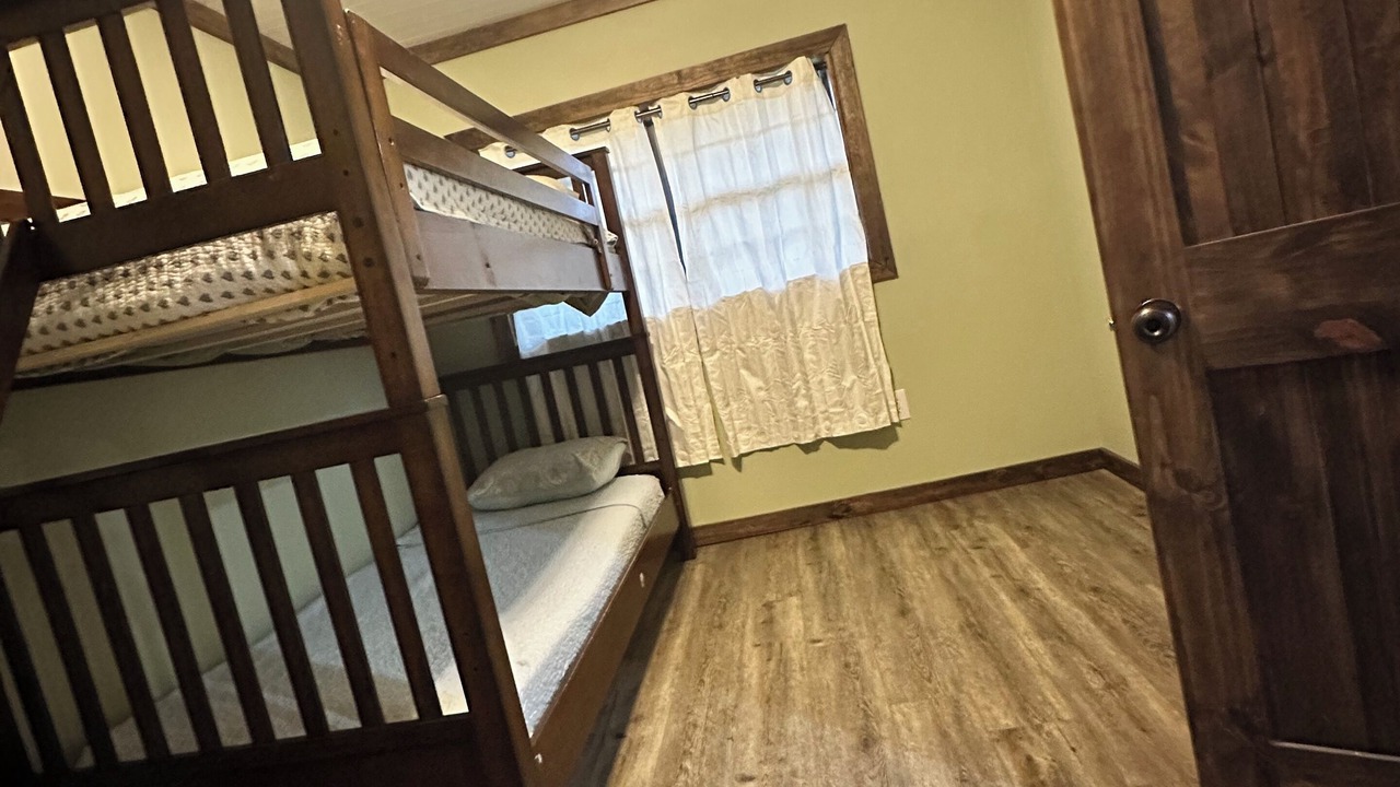 Photo of Bedroom in Pelican