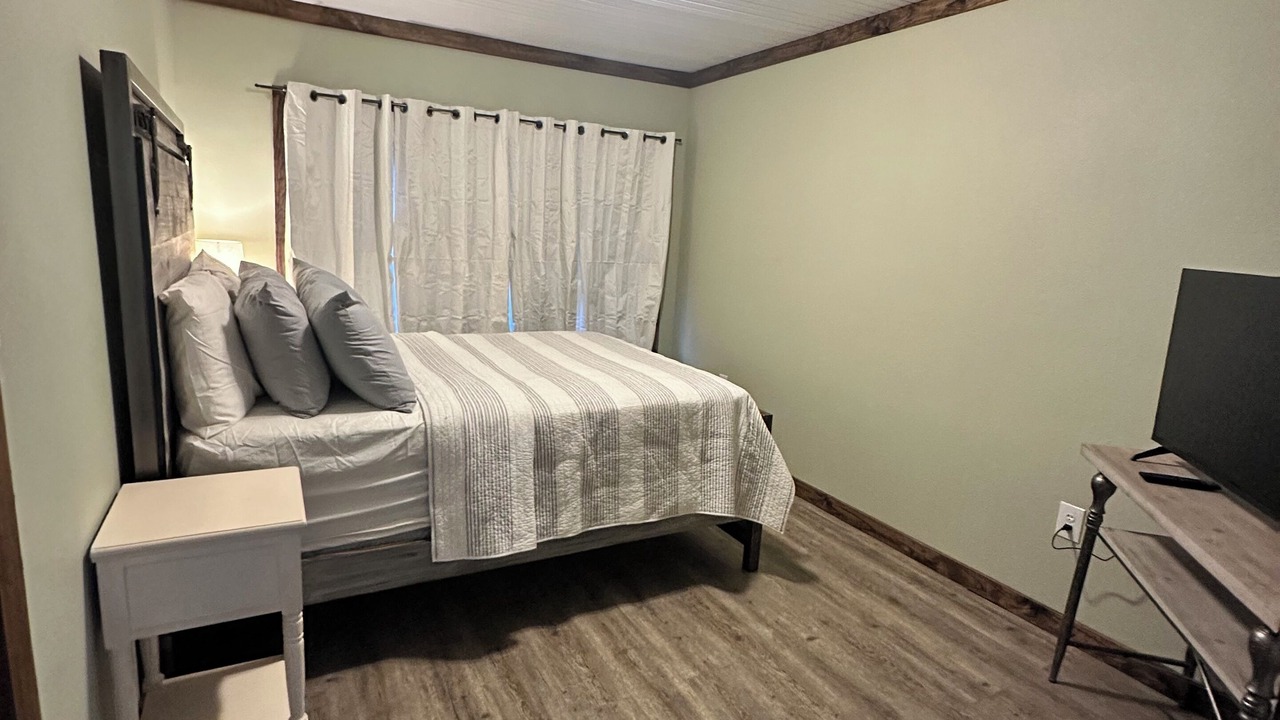 Photo of Bedroom in Pelican