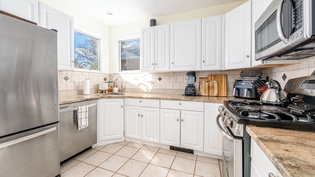 Photo of Kitchen in Silver Beach