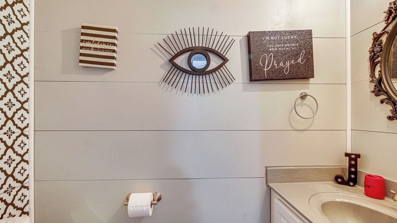 Photo of Bathroom in Cordova