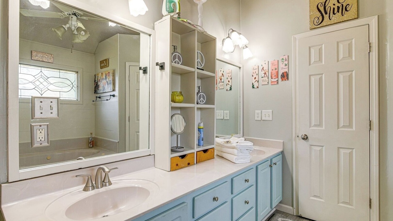 Photo of Bathroom in Cordova