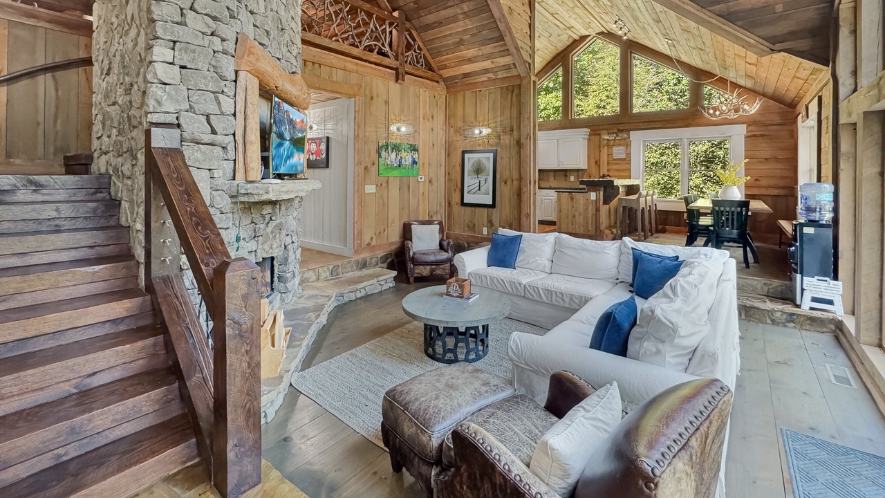 Photo of Livingroom in Cashes Valley