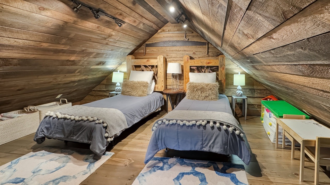Photo of Bedroom in Cashes Valley