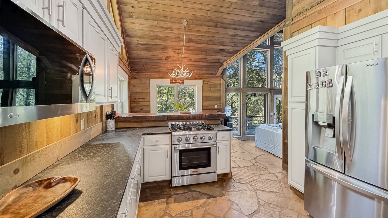 Photo of Kitchen in Cashes Valley