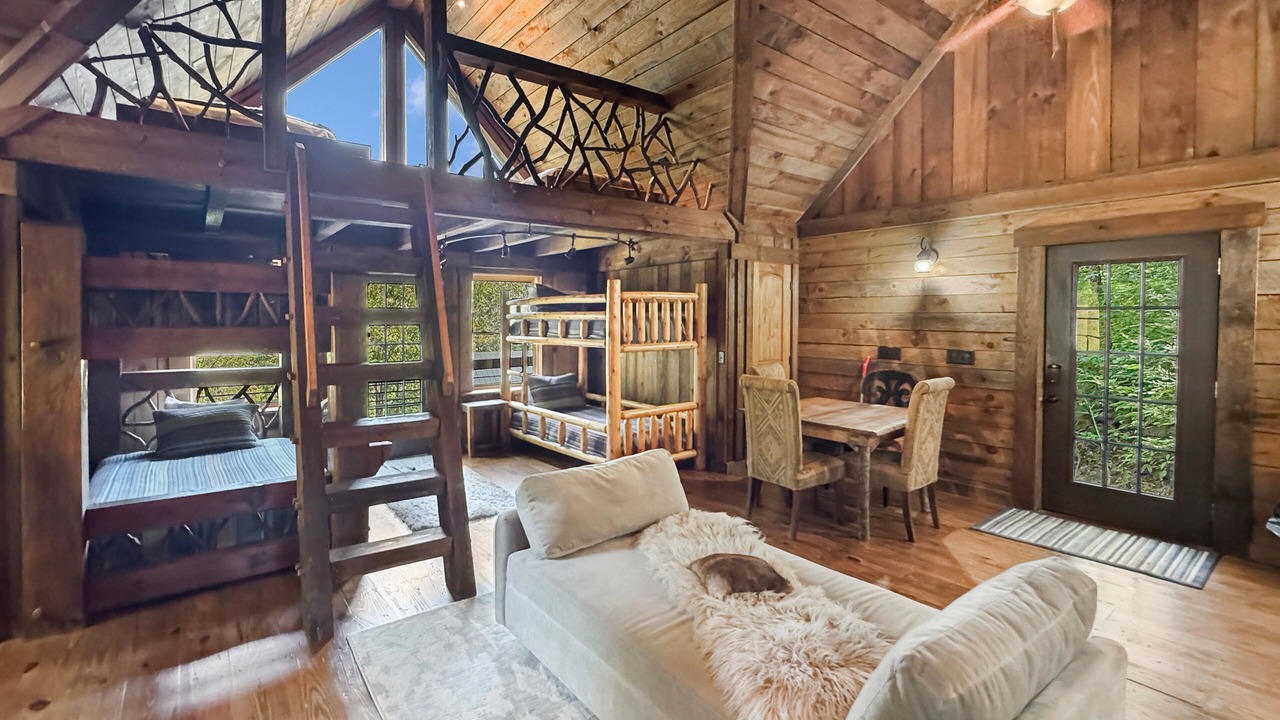 Photo of Livingroom in Cashes Valley