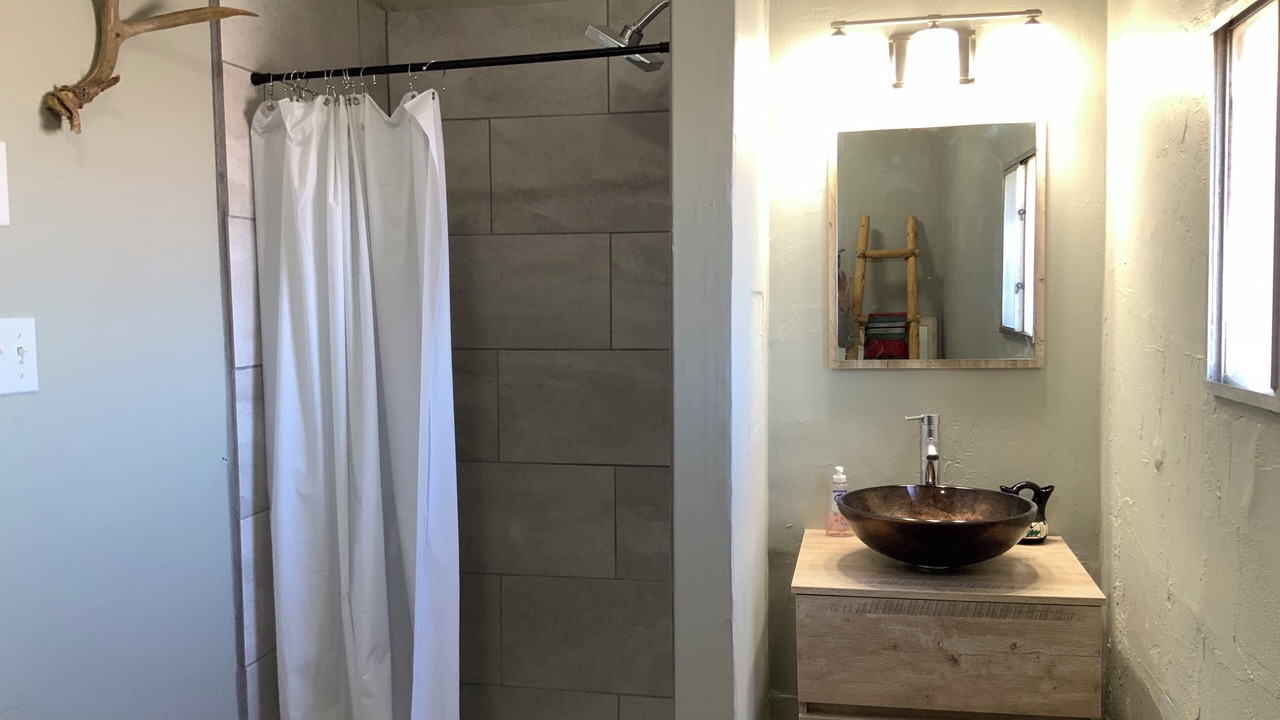 Photo of Bathroom in Tucumcari