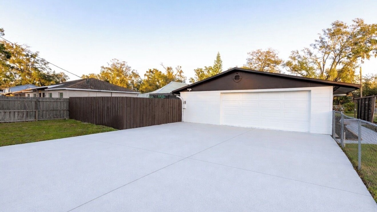Photo of Outdoor in Seffner Community Alliance