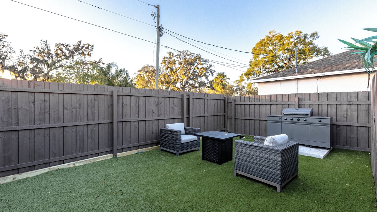 Photo of Patio Balcony in Seffner Community Alliance