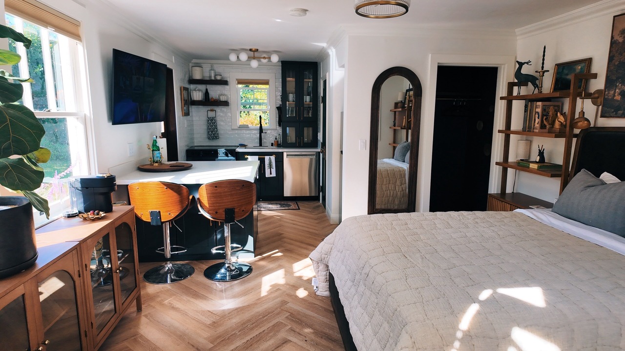 Photo of Bedroom in San Mateo Park