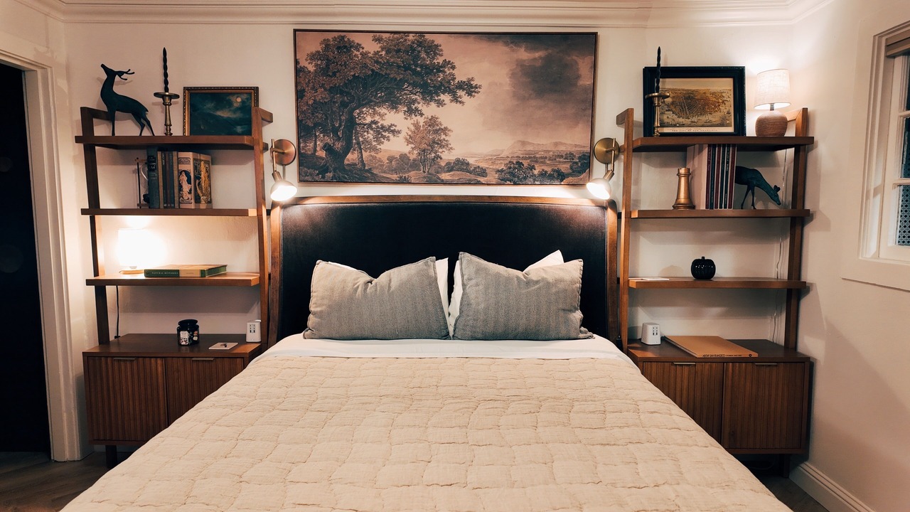 Photo of Bedroom in San Mateo Park