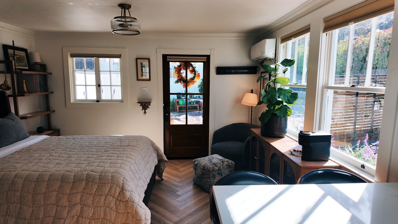 Photo of Bedroom in San Mateo Park