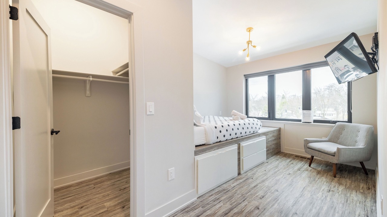 Photo of Bedroom in Burns Park